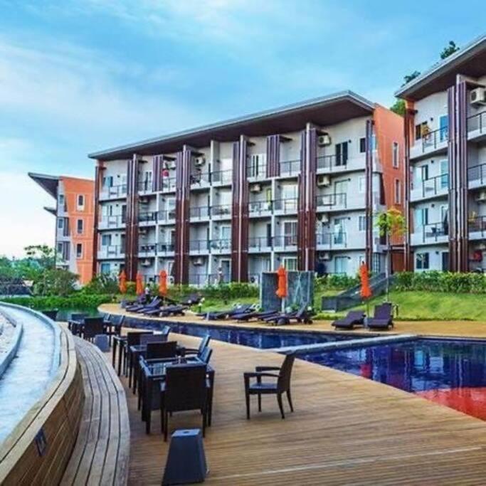 Extra Large, Modern With Sea View หาดบางรัก